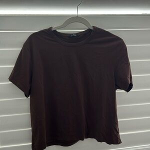 Brown cuts tee